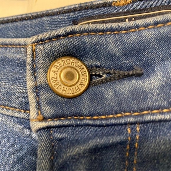 Abercrombie mid rise jeans leggings destroyed size 28 or 8 - Picture 7 of 10
